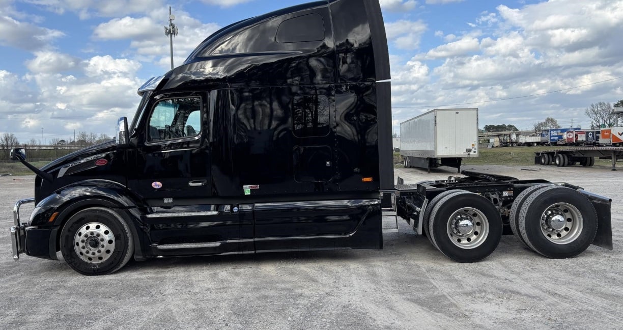 2024 Peterbilt 579 — profile view