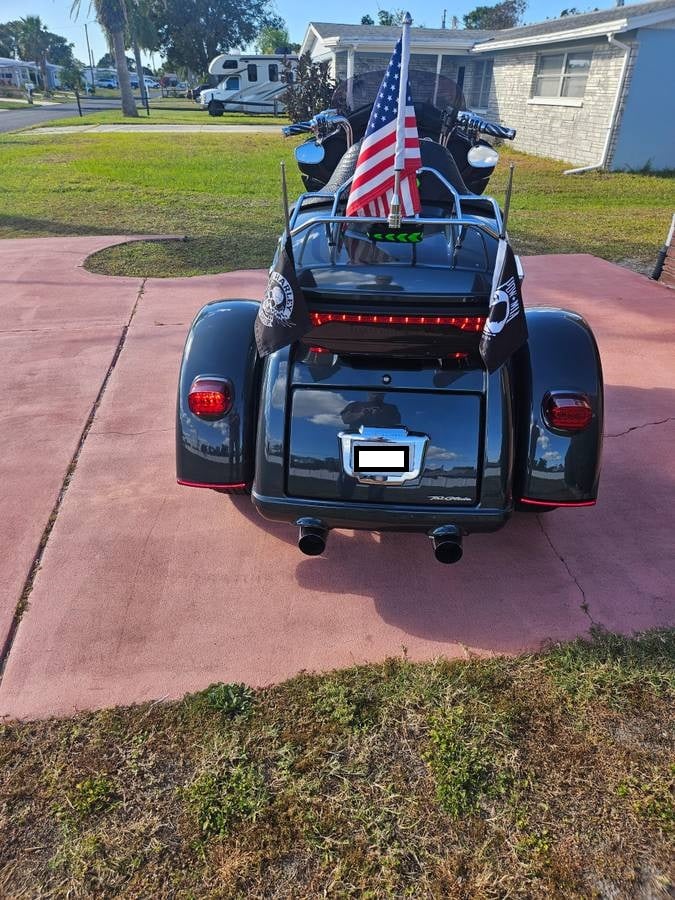 2020 Harley-Davidson FLHTCUTG Tri Glide Ultra with American flag