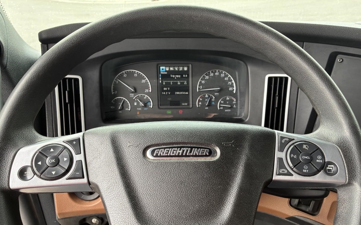 2023 Freightliner Cascadia 126 — steering wheel and dashboard