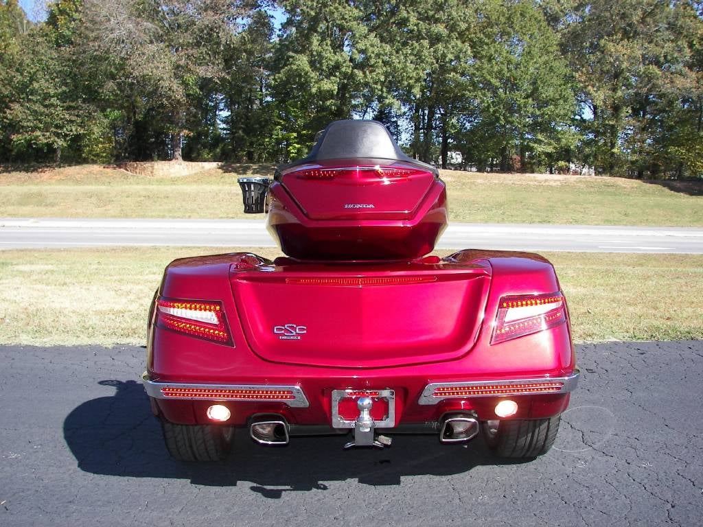 2018 Honda GoldWing Tour DCT trike — front view