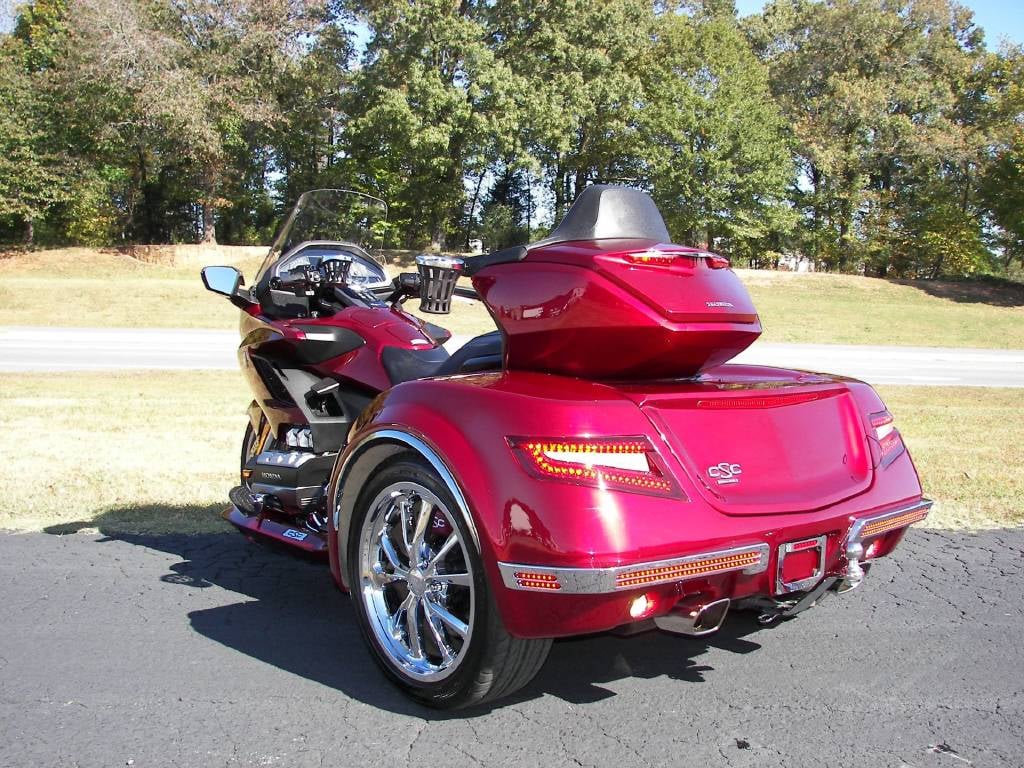 2018 Honda GoldWing Tour DCT trike — side detail