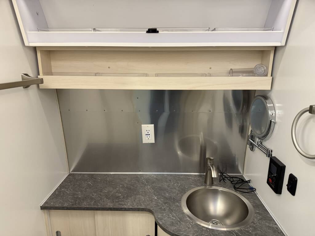 2022 Airstream Flying Cloud 27FBQ — sink detail