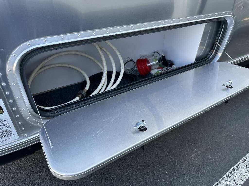 2021 Airstream Globetrotter 27FB Twin — exterior storage compartment