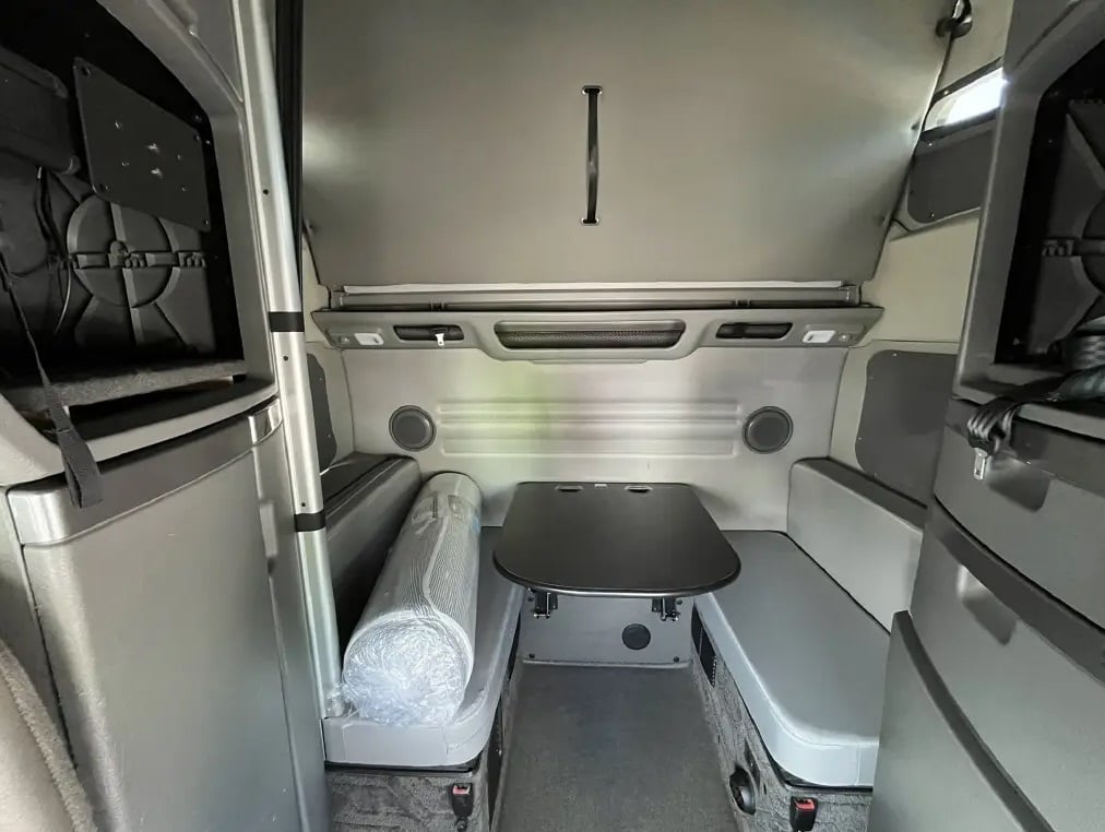 2024 Volvo VNL860 — double bunk sleeper interior