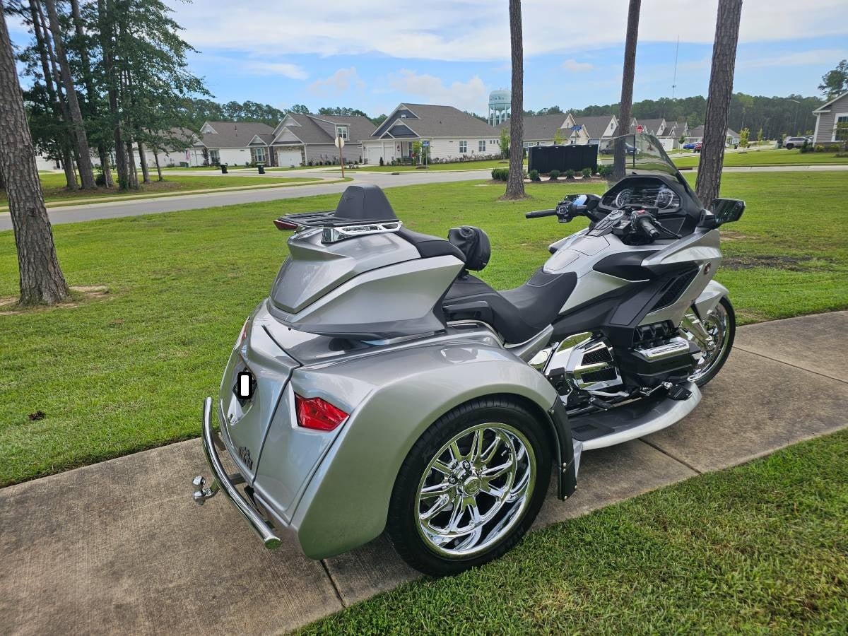2024 Honda Gold Wing Motor Trike — another angle