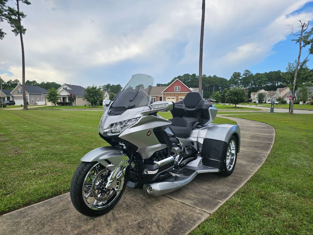 2024 Honda Gold Wing Motor Trike — additional view