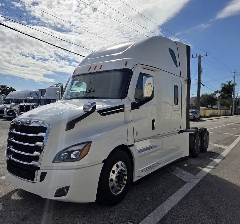 2024 Freightliner Cascadia 126 — another exterior angle